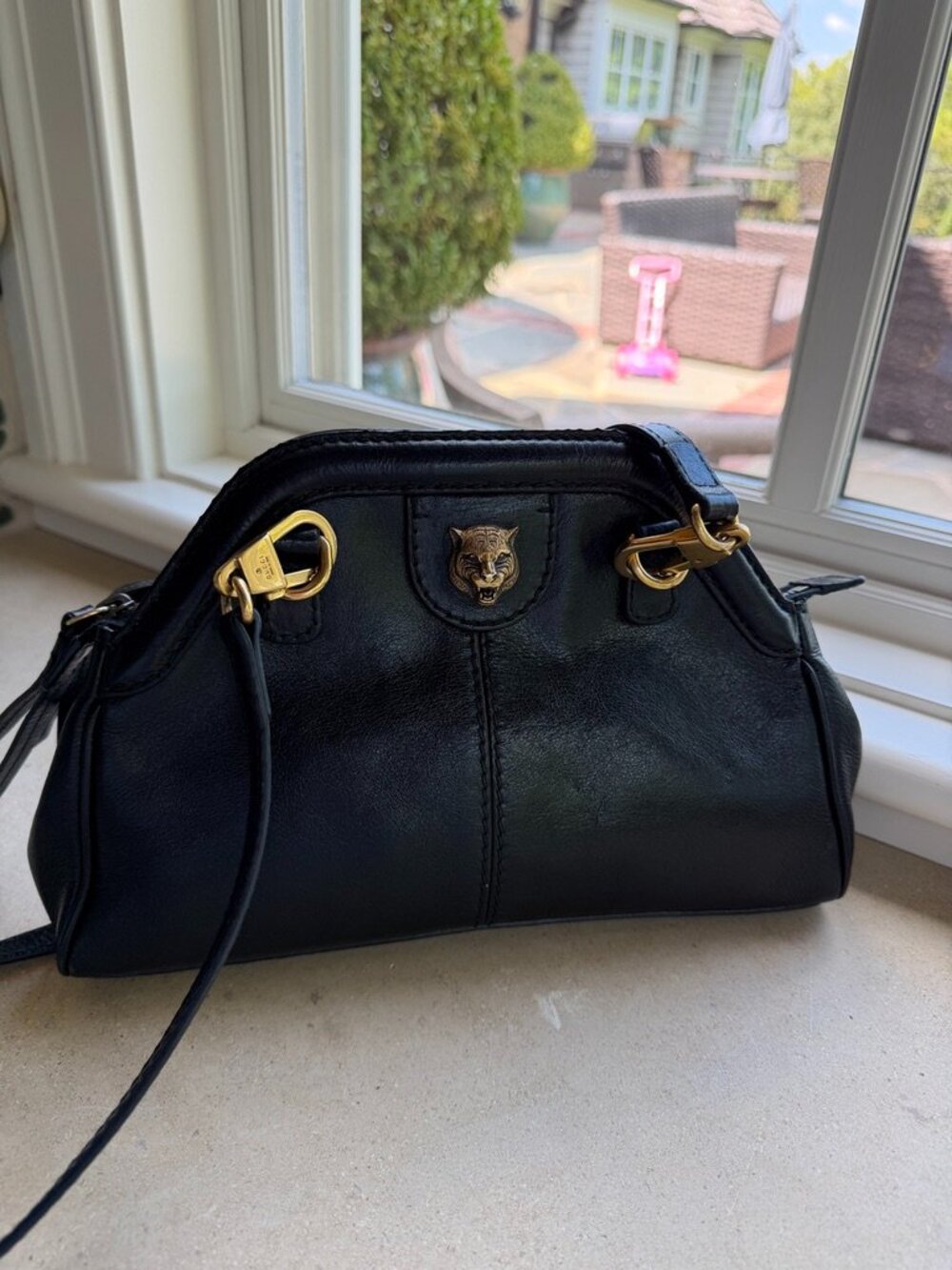 Gucci GG Marmont, Tiger Head, Shoulder Strap Leather Purse - Picture 6 of 16